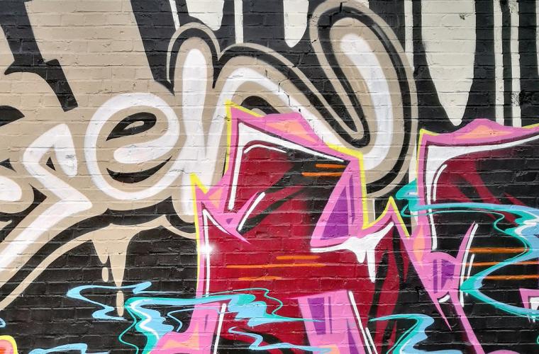 Bild på graffitivägg